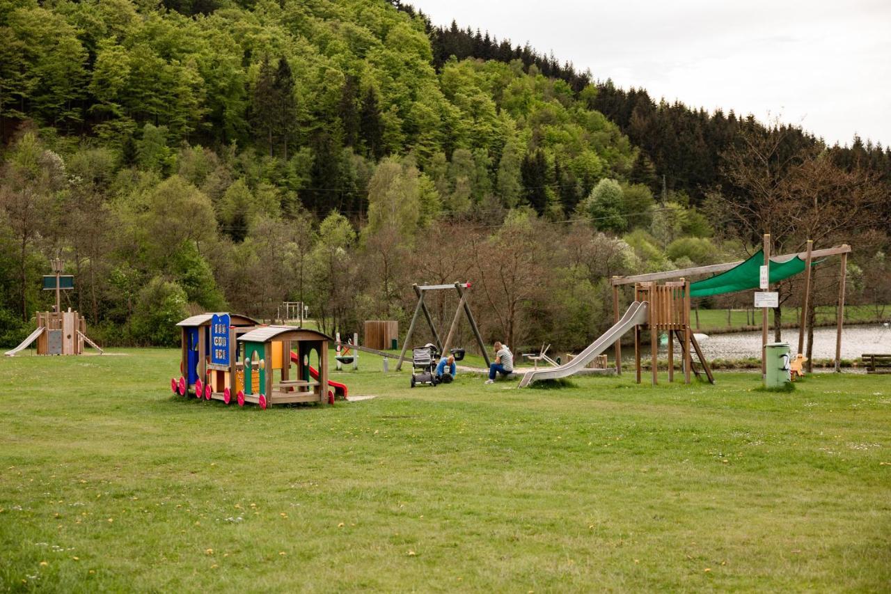 Ferienwohnung Mit Seeblick — Sport Und Erholung Winterberg Exterior photo